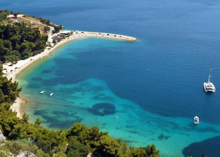 With Wifi - 21273 Apartment Split