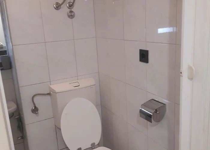 Apartment With Wifi - 21273 *